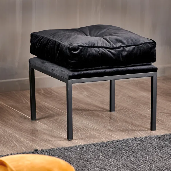 Buton Pufe Preto>CASA Hot