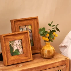 Classico Moldura Castanho><noscript><img width=