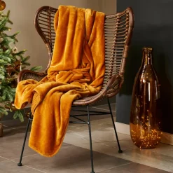 Montana Jarra><noscript><img width=