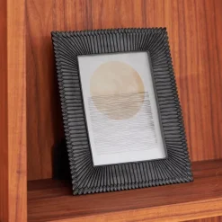 Poli Moldura Preto><noscript><img width=